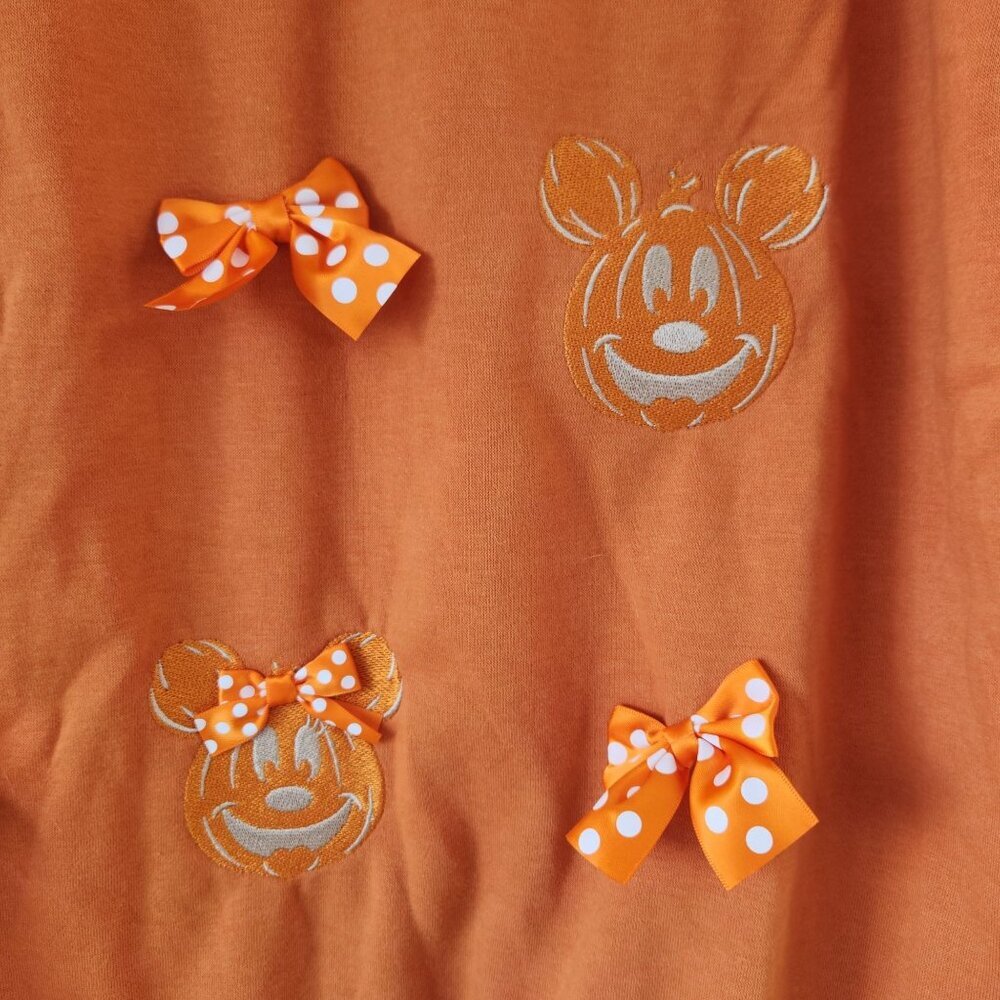 Disney Parks Her Universe Minnie Jack O Lantern Orange Sweatshirt Halloween XL - Picture 4 of 9